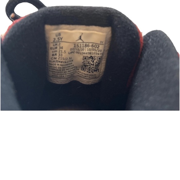 Nike Air Jordan 12 Retro - Kids Size 2.5Y - 'Reverse Flu Game' Sneakers NO BOX - Picture 8 of 16